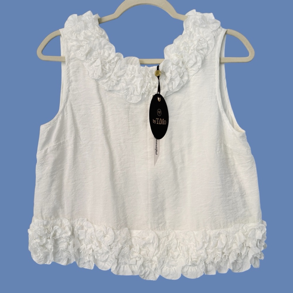 By Timo Cropped 3D Floral Trim Sleeveless Blouse White 
S New! Scandigirl $295